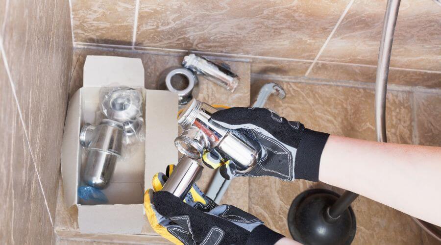 Professional gutter cleaning in Sumner, ME